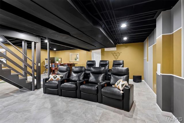 216 Country Hollow Court, St Charles, MO 63304