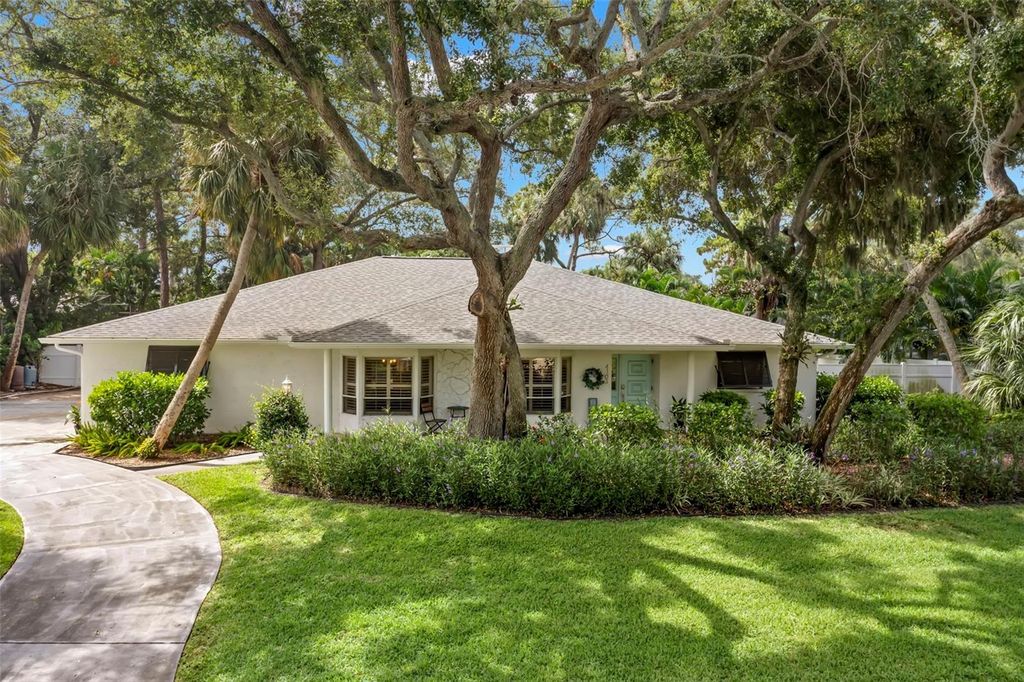 4103 PINAR DRIVE, Bradenton, FL 34210