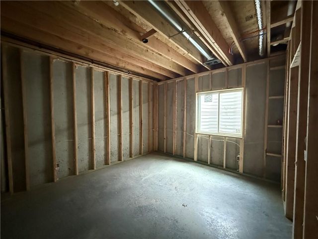 2616 NE Woodland Oak Drive, Lee's Summit, MO 64086