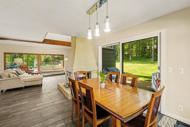 5143 Green Meadows Road, Grand Blanc, MI 48439