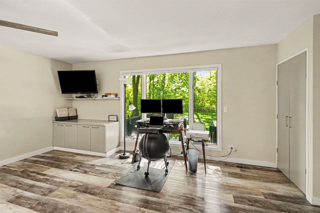 5143 Green Meadows Road, Grand Blanc, MI 48439