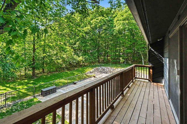 5143 Green Meadows Road, Grand Blanc, MI 48439