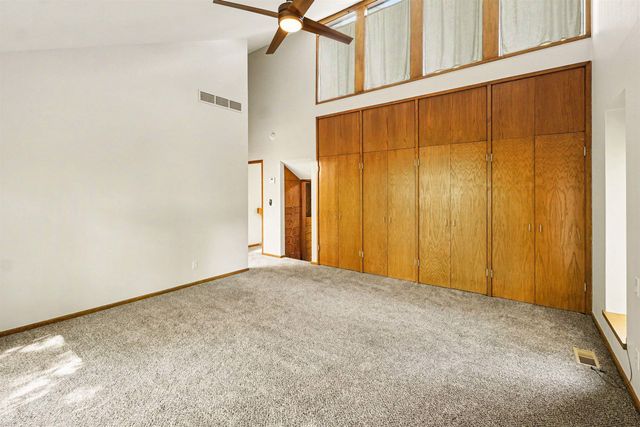 5143 Green Meadows Road, Grand Blanc, MI 48439
