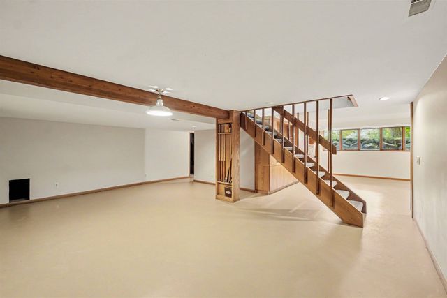 5143 Green Meadows Road, Grand Blanc, MI 48439