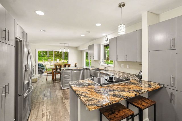 5143 Green Meadows Road, Grand Blanc, MI 48439