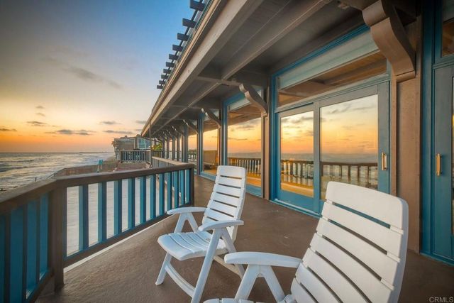 1931 S Pacific Street, Oceanside, CA 92054