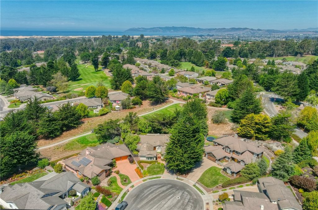 Image 55 of property listing at 824 Jacana Court, Arroyo Grande, CA 93420