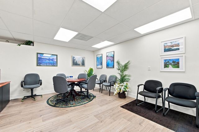 1881 N University Drive 204, Coral Springs, FL 33071