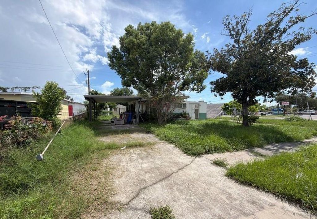 Image 1 of property listing at 7801 PARISH PLACE, Tampa, FL 33619