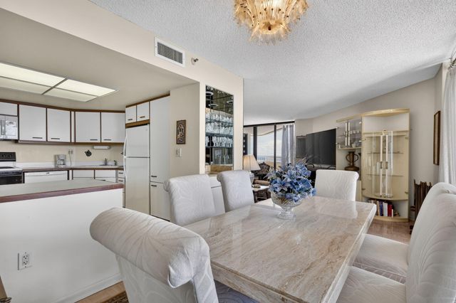 5080 N Ocean Drive 14-D, Singer Island, FL 33404