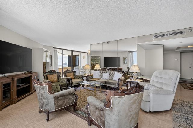 5080 N Ocean Drive 14-D, Singer Island, FL 33404