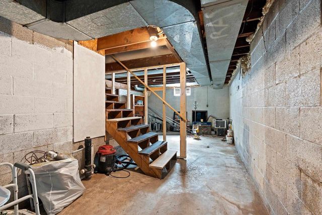 N975 OLD SOUTH BRANCH ROAD, Keshena, WI 54135