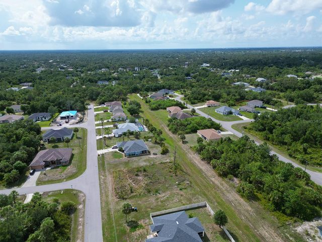 THURSTON AVENUE, North Port, FL 34288