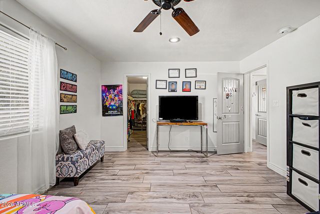 3102 W VILLA MARIA Drive, Phoenix, AZ 85053