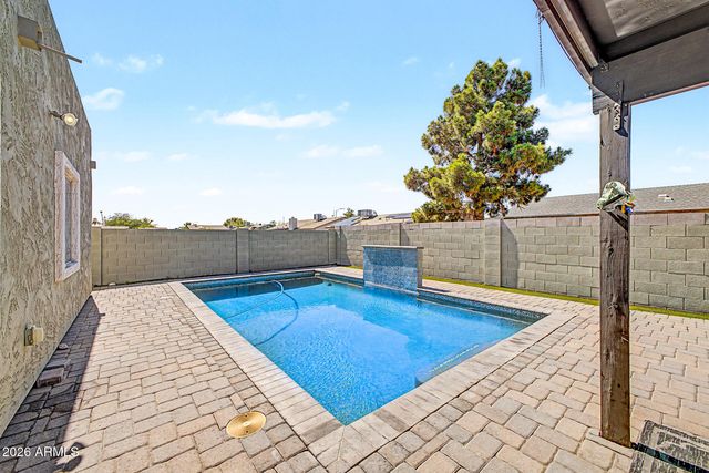 3102 W VILLA MARIA Drive, Phoenix, AZ 85053