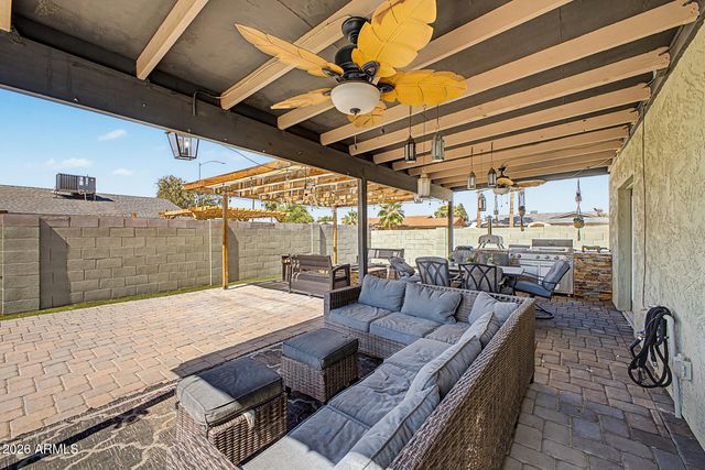3102 W VILLA MARIA Drive, Phoenix, AZ 85053