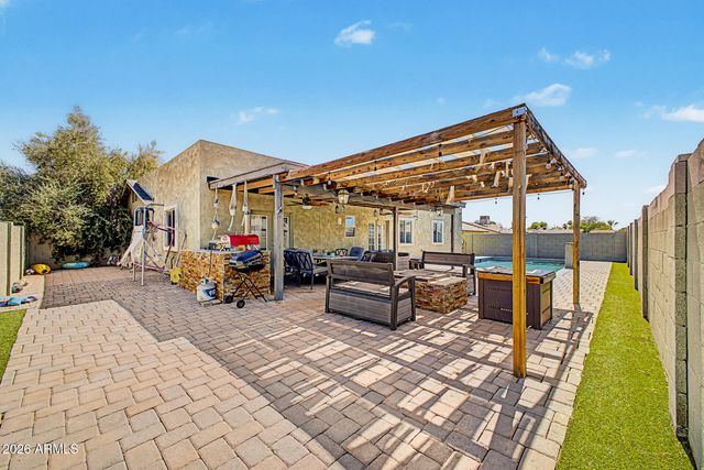 3102 W VILLA MARIA Drive, Phoenix, AZ 85053