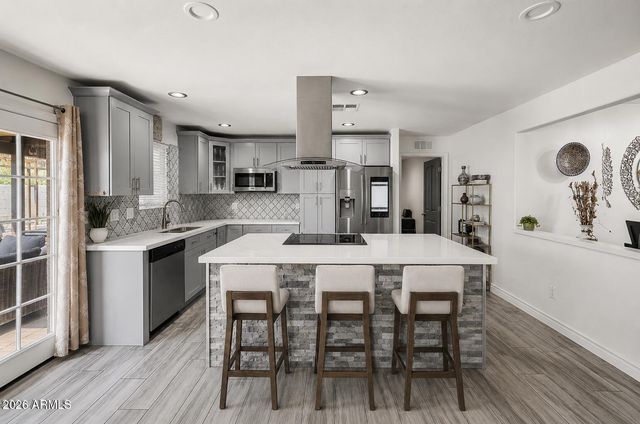 3102 W VILLA MARIA Drive, Phoenix, AZ 85053