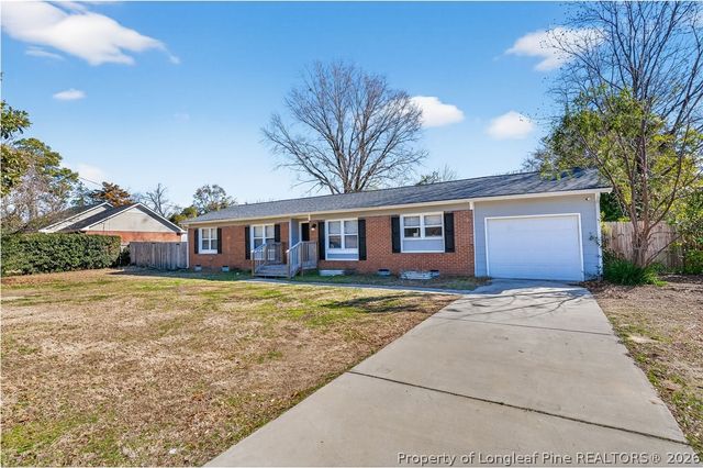 1083 Strickland Bridge Road, Fayetteville, NC 28304