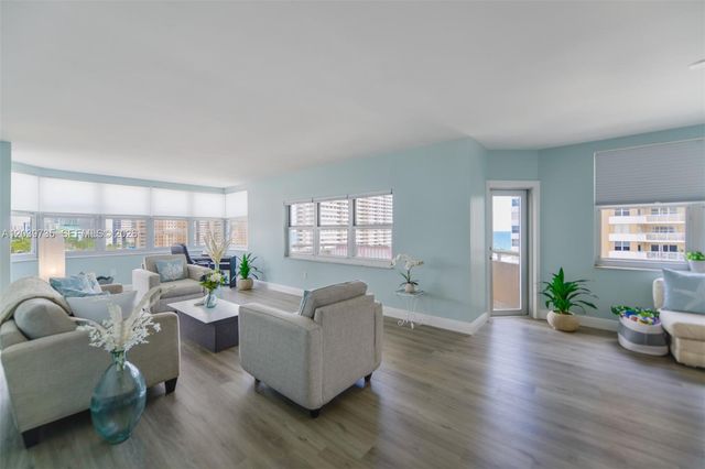 1985 S Ocean Dr 8P, Hallandale Beach, FL 33009