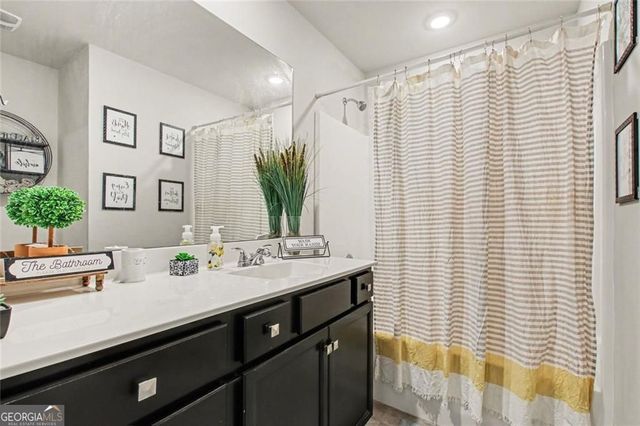 1084 Scarlet Sage Circle N, Auburn, GA 30011