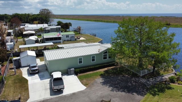 7902 SE 95th Trail, Okeechobee, FL 34974