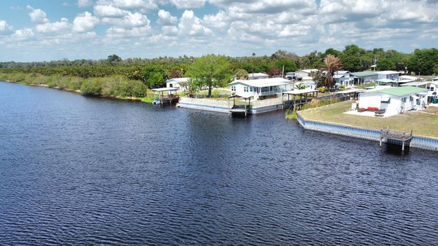 7902 SE 95th Trail, Okeechobee, FL 34974