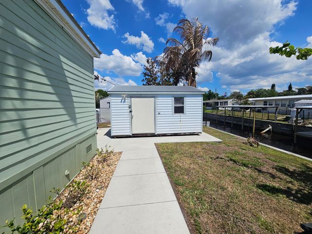 7902 SE 95th Trail, Okeechobee, FL 34974