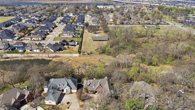 3502 E 102nd Place, Tulsa, OK 74137