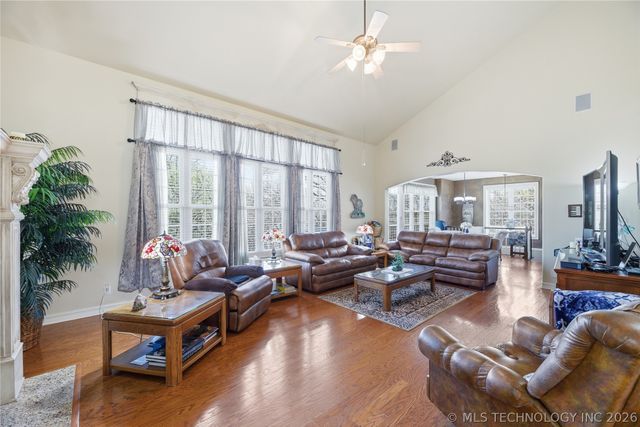 3502 E 102nd Place, Tulsa, OK 74137