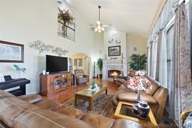 3502 E 102nd Place, Tulsa, OK 74137