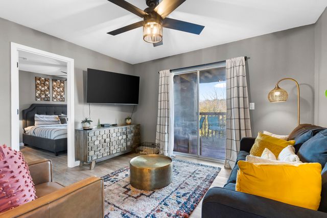 14 Woodpecker Lane 4, Branson, MO 65616