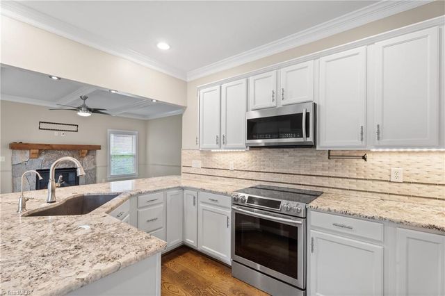 153 Suntree Drive, Advance, NC 27006