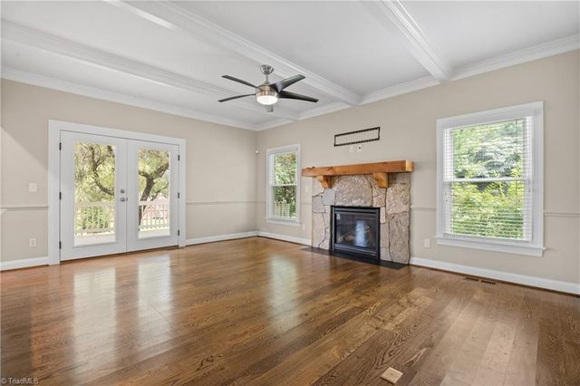 153 Suntree Drive, Advance, NC 27006