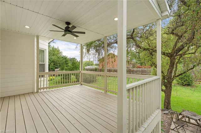 153 Suntree Drive, Advance, NC 27006