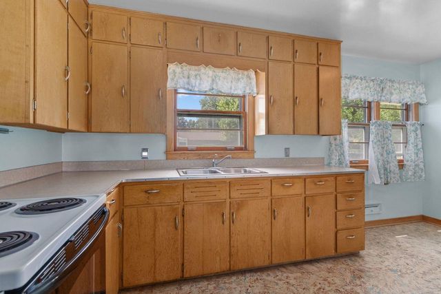 603 RUGGLES STREET, Fond Du Lac, WI 54935