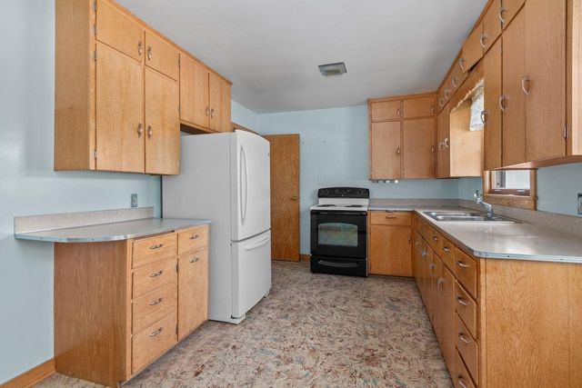 603 RUGGLES STREET, Fond Du Lac, WI 54935