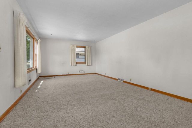 603 RUGGLES STREET, Fond Du Lac, WI 54935