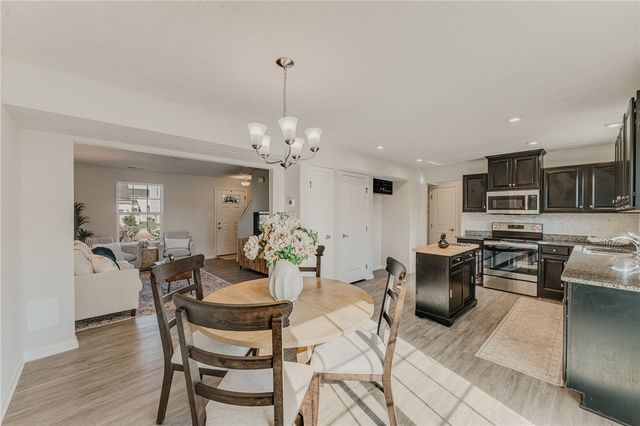 6207 Willow Oak Drive, Tipp City, OH 45371