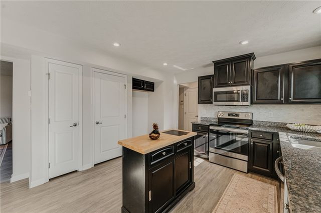 6207 Willow Oak Drive, Tipp City, OH 45371