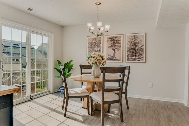 6207 Willow Oak Drive, Tipp City, OH 45371