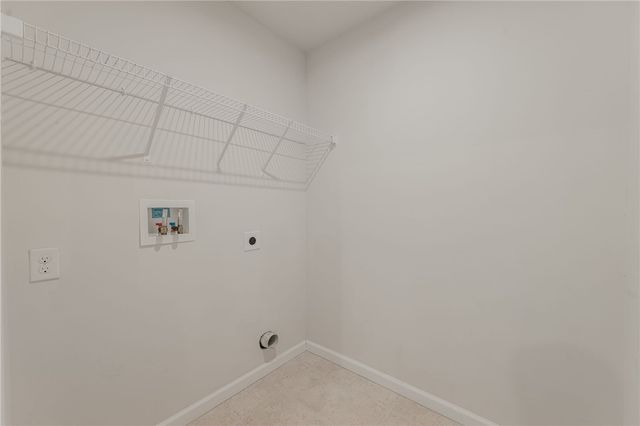 6207 Willow Oak Drive, Tipp City, OH 45371