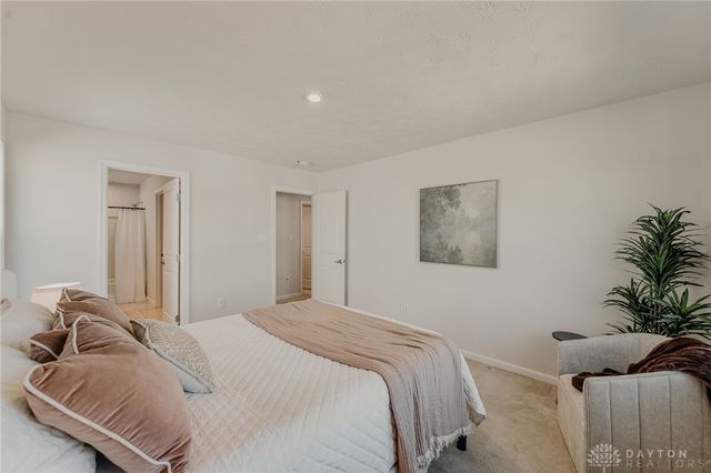 6207 Willow Oak Drive, Tipp City, OH 45371