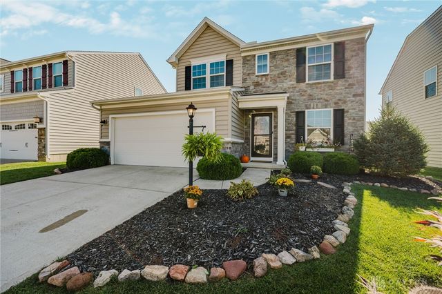 6207 Willow Oak Drive, Tipp City, OH 45371