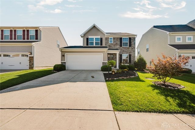 6207 Willow Oak Drive, Tipp City, OH 45371
