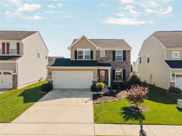 6207 Willow Oak Drive, Tipp City, OH 45371