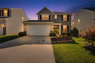 6207 Willow Oak Drive, Tipp City, OH 45371