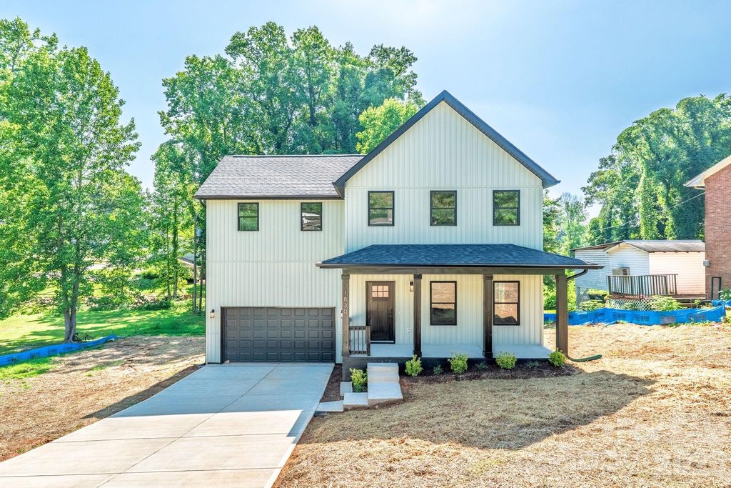1830 31st Street NE, Hickory, NC 28601