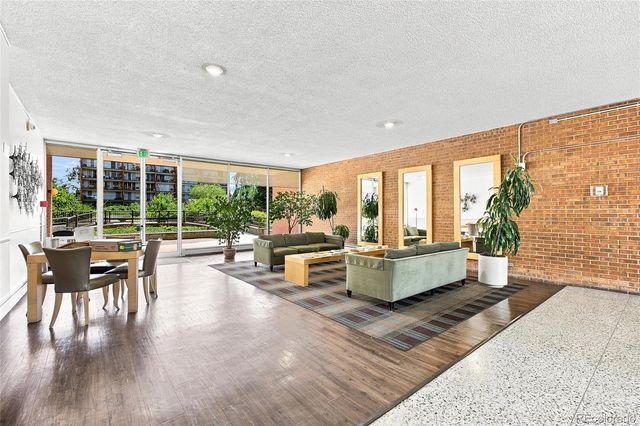 4800 E Hale Parkway 601N, Denver, CO 80220