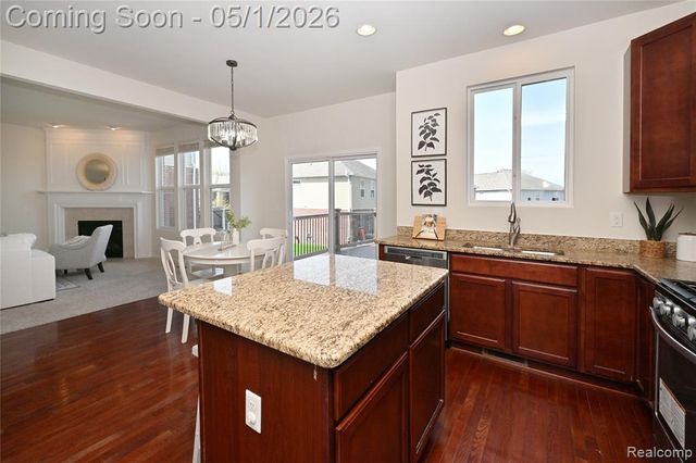 28381 Clymer Drive, Novi, MI 48377